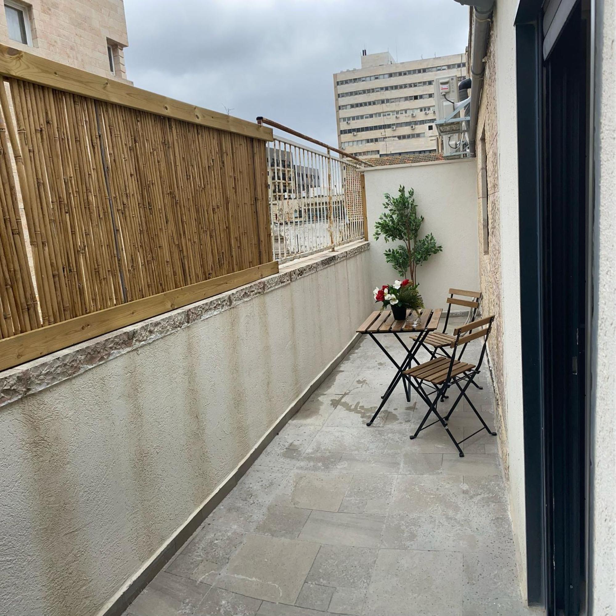 Pergola House 3 Bdr Heart Appartamento Gerusalemme
